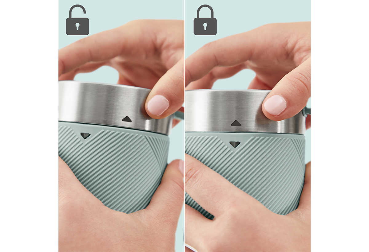 Απεικονίζεται το μπλέντερ μέσα σε πληντύριο πιάτων.